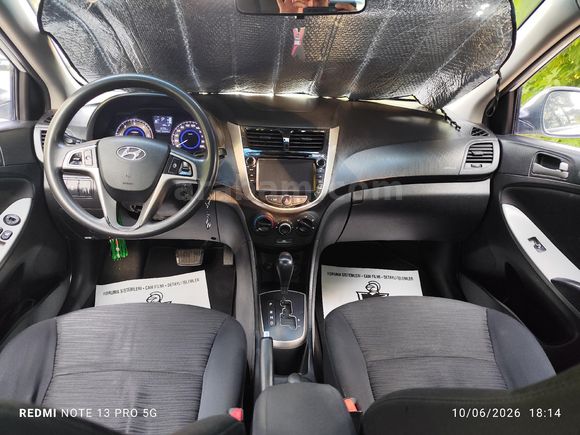 Sahibinden Hyundai Accent Blue 1.6 CRDI Mode Plus 2015 Model  149.500 km Beyaz