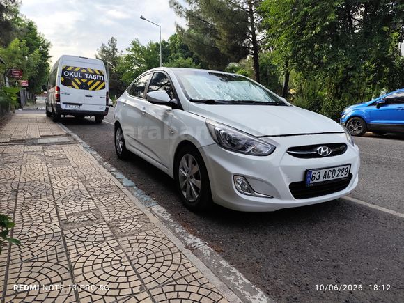 Sahibinden Hyundai Accent Blue 1.6 CRDI Mode Plus 2015 Model  149.500 km Beyaz