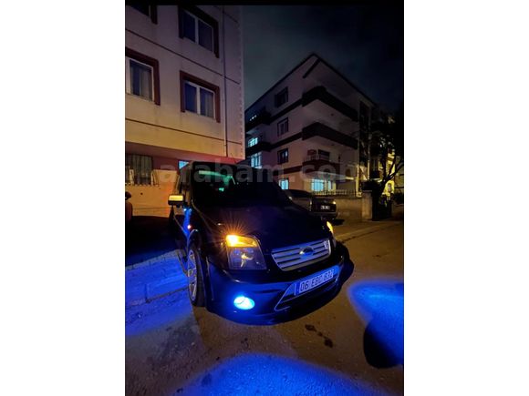 Sahibinden Ford Tourneo Connect 110PS 2012 Model