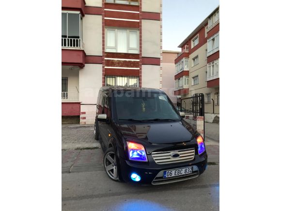Sahibinden Ford Tourneo Connect 110PS 2012 Model
