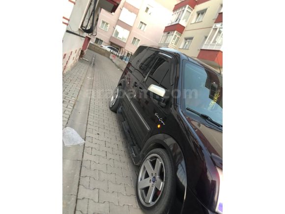 Sahibinden Ford Tourneo Connect 110PS 2012 Model