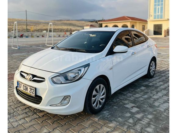 Sahibinden Hyundai Accent Blue 1.6 CRDI Mode 2013 Model 