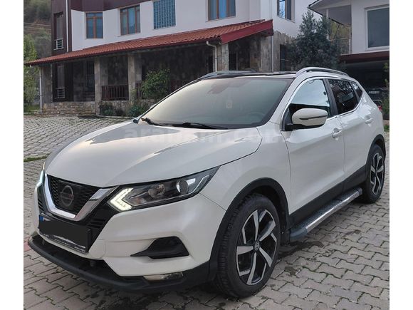 Sahibinden Nissan Qashqai 1.6 dCi Sky Pack 2018 Model  133.000 km Beyaz