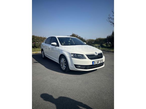 Sahibinden Skoda Octavia 1.6 TDI Elegance CR 2015 Model 