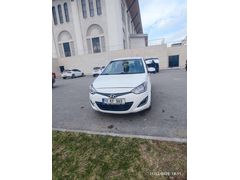 Sahibinden Hyundai i20 1.4 CRDi Tune 2013 Model  228.000 km Beyaz