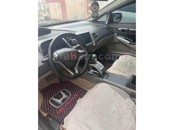 Sahibinden Honda Civic 1.6i VTEC Premium 2011 Model 