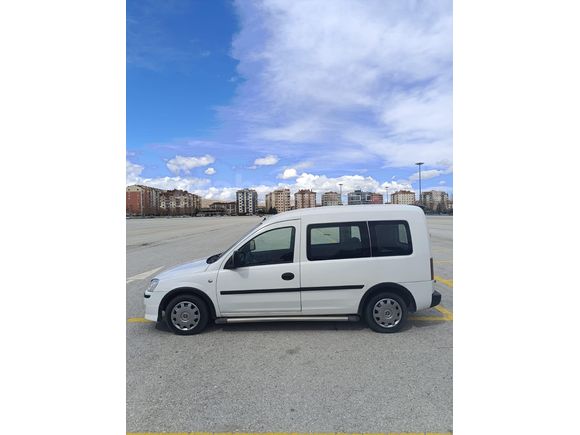 Sahibinden Opel Combo 1.7 DTI Tour 2003 Model