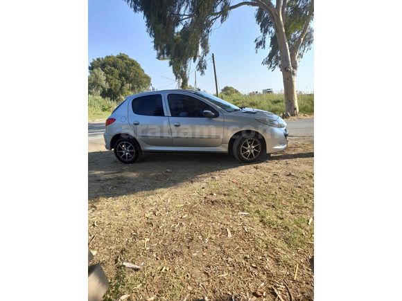 Sahibinden Peugeot 206+ 1.4 HDi Comfort 2011 Model Aydın
