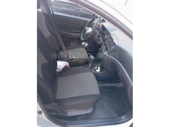 Sahibinden Hyundai Accent Era 1.5 CRDi Team 2010 Model