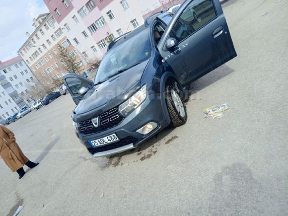 Sahibinden Dacia Sandero 1.5 dCi Stepway 2017 Model