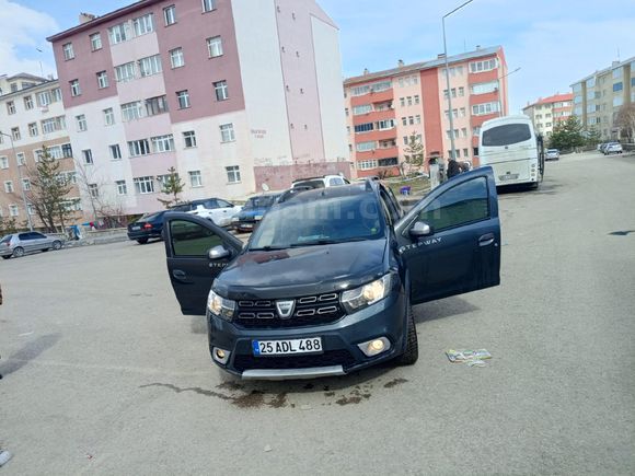 Sahibinden Dacia Sandero 1.5 dCi Stepway 2017 Model