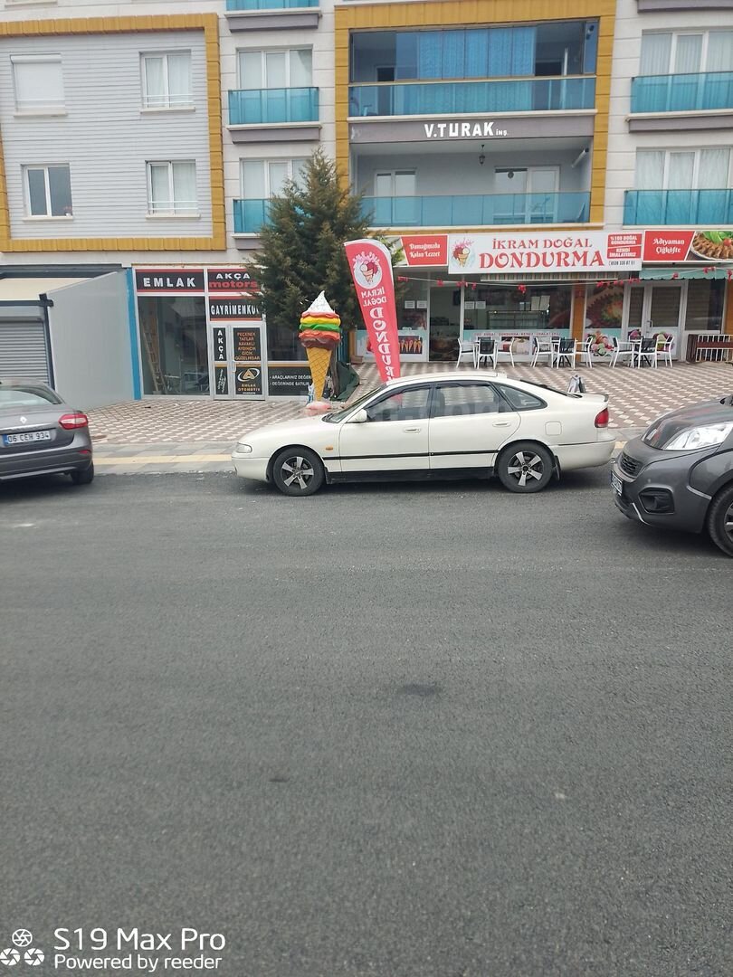 Sorunsuz Mazda 626 2.0 1993 model 2