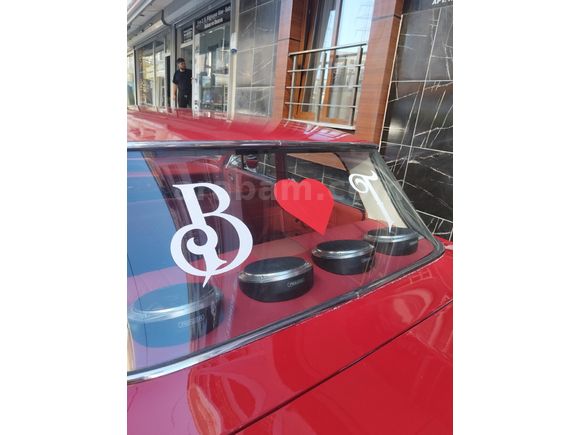 FİLM DİZİ DÜĞÜNLERE ŞOFÖRLÜ KİRALIK 1964 MODEL KIRMIZI IMPALA