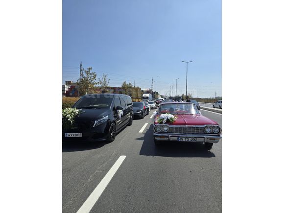 FİLM DİZİ DÜĞÜNLERE ŞOFÖRLÜ KİRALIK 1964 MODEL KIRMIZI IMPALA