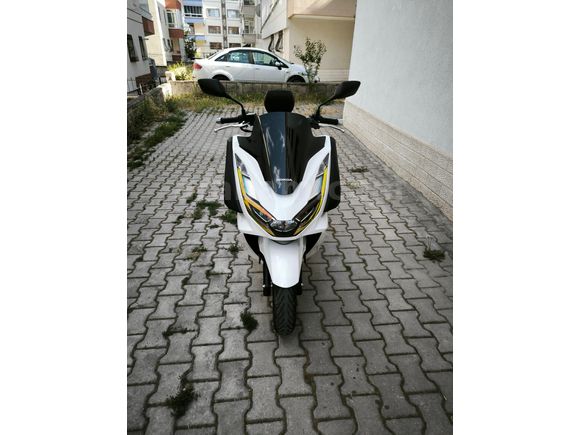 Sahibinden 2.400 km Honda PCX125