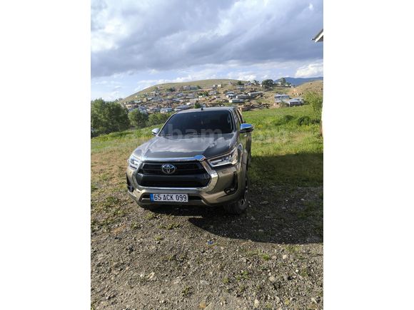 Sahibinden Toyota Hilux 2.4 D-4D 4x4 Hi-Cruiser 2021 Model hatasız boyasız içinde sigara bile içilmemiş tır sıtar sıtop
