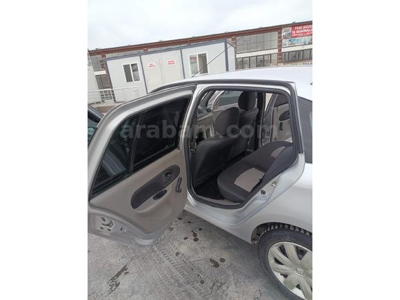 Sahibinden Renault Symbol 1.2 Authentique 2011 Model