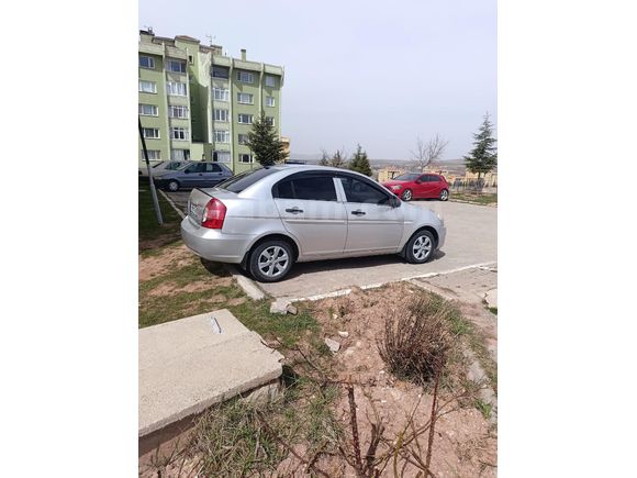 Sahibinden Hyundai Accent Era 1.5 CRDi Team 2011 Model