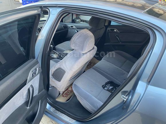 Sahibinden Peugeot 407 2.0 Executive 2005 Model 