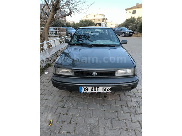 Toyota Corolla 1.6 GLi 1991 Model  otomatik
