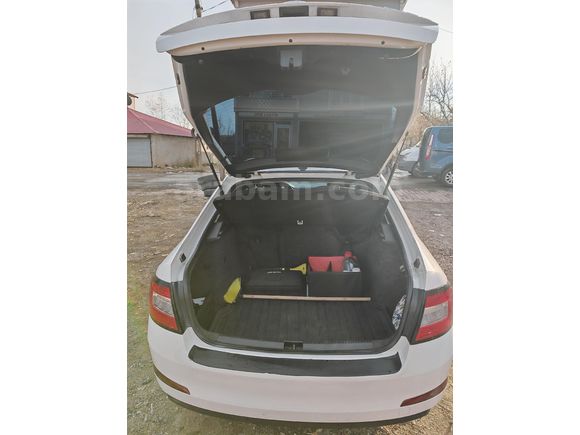 Öğretmenden Skoda Octavia 1.2 TSI Optimal 2015 Model