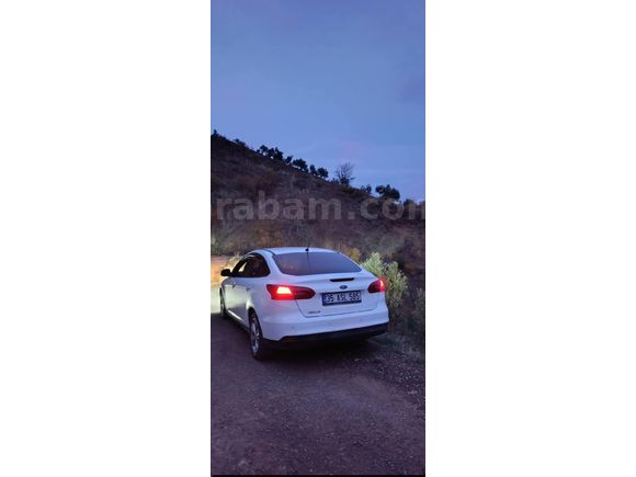 Sahibinden Ford Focus 1.5 TDCi Style 2016 Model