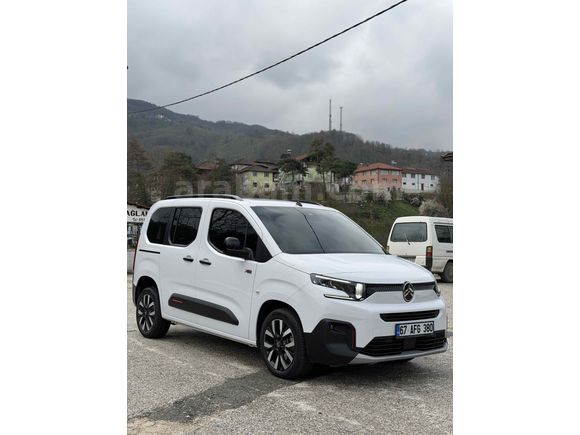 Sahibinden Citroen Berlingo 1.5 BlueHDI Max 2025 Model 