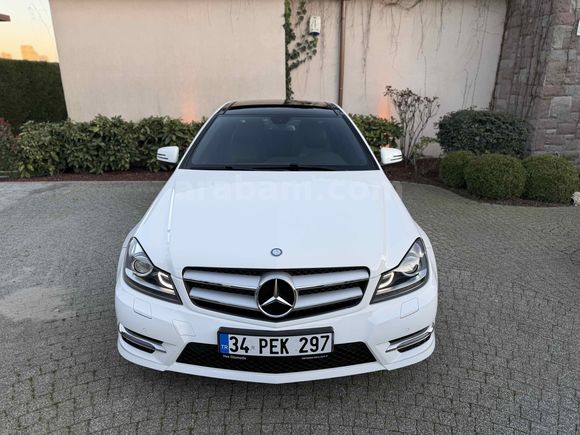 2.Sahibinden C180 Coupe Amg Plus Çok Temiz Cam tavan Led Alcantra