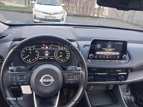2023 Model Qashqai Sky Pack