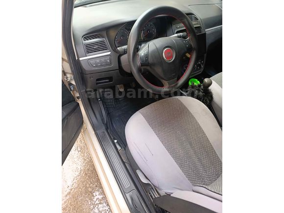 Sahibinden Fiat Linea 1.4 Fire Active Plus 2015 Model  102.000 km Bej