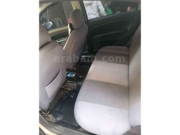 Sahibinden Fiat Linea 1.4 Fire Active Plus 2015 Model  102.000 km Bej