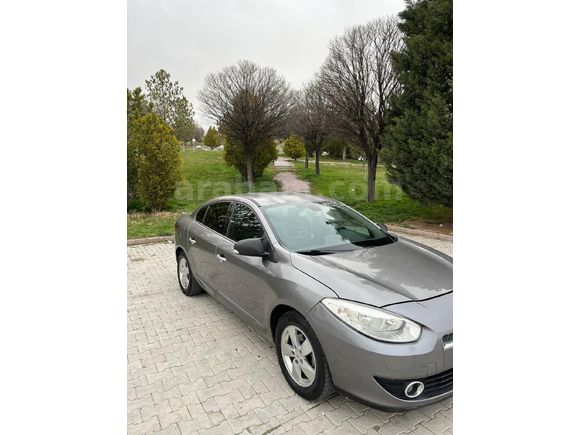 Sahibinden Renault Fluence 1.5 dCi Dynamique 2011 Model  235 km Gri