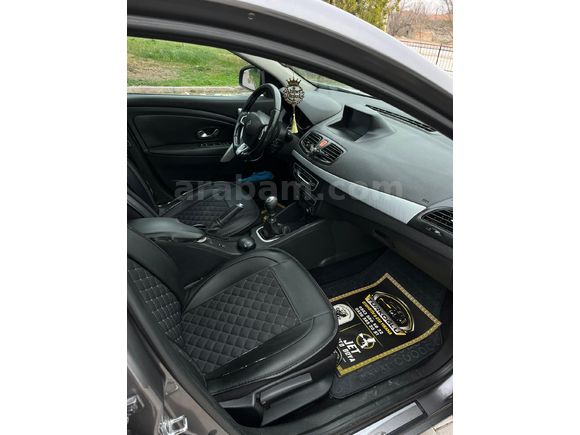 Sahibinden Renault Fluence 1.5 dCi Dynamique 2011 Model  235 km Gri