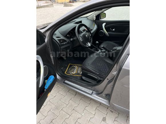 Sahibinden Renault Fluence 1.5 dCi Dynamique 2011 Model  235 km Gri