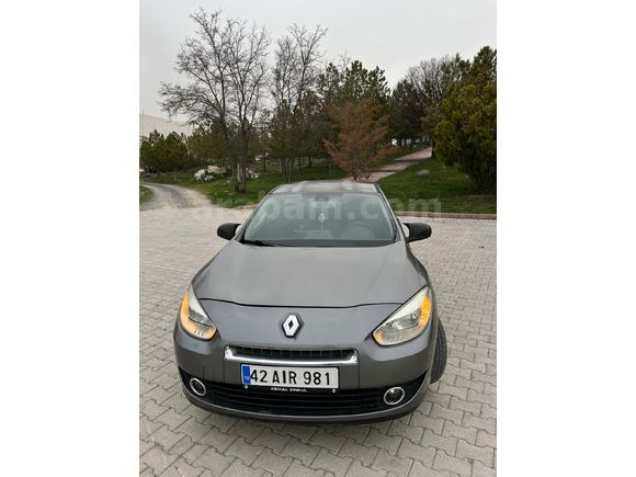 Sahibinden Renault Fluence 1.5 dCi Dynamique 2011 Model  235 km Gri