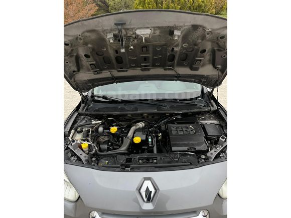 Sahibinden Renault Fluence 1.5 dCi Dynamique 2011 Model  235 km Gri