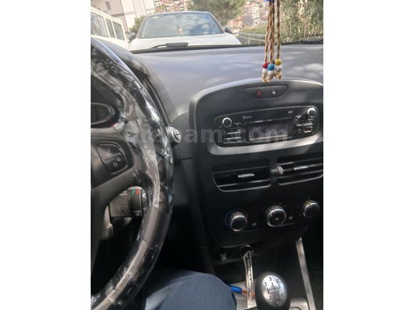 Sahibinden Renault Clio 1.5 dCi Touch 2014 Model  329.500 km Beyaz