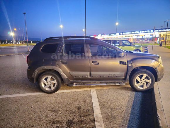 Sahibinden motor hasarlı 1.0 Duster