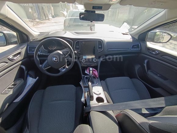 Sahibinden Renault Megane 1.3 TCe Joy 2022 Model