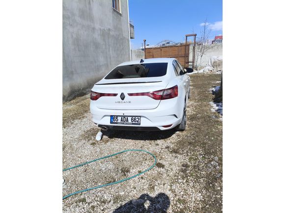 Sahibinden Renault Megane 1.3 TCe Joy 2020 Model  165.000 km Beyaz