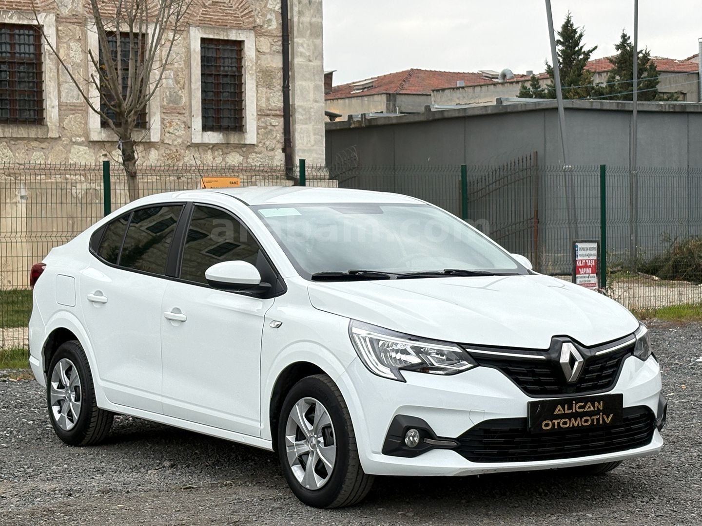 ルノー R10 - ジョアル #104 Galeriden Renault Taliant 1.0 T Joy 2021 Model İstanbul 90.000 km