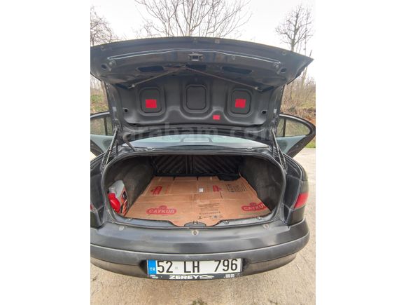 Sahibinden Renault Megane 1.6 RTE 1998 Model