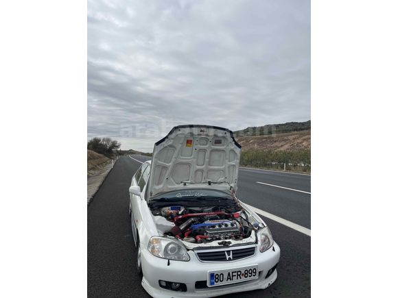 Sahibinden Honda Civic 1.6 i ES 2000 Model 