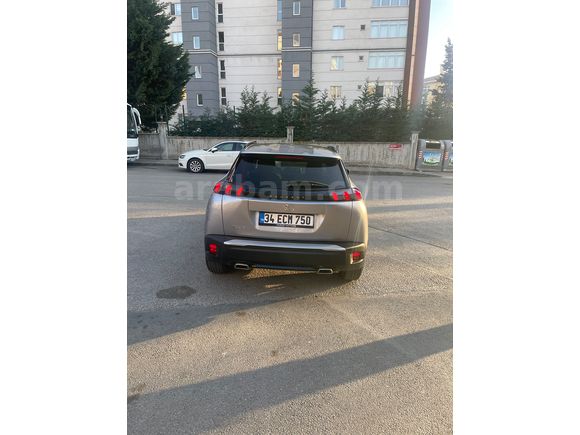 Sahibinden Peugeot 2008 1.2 PureTech Active Skypack 2021 Model İstanbul