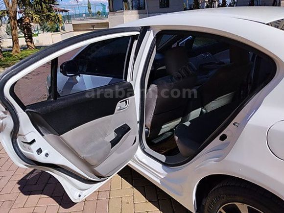 2014 HONDA ECO ELEGANCE OTOMATİK MAKYAJLI KASA