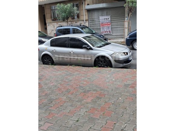 Sahibinden Renault Megane 1.5 dCi Authentique 2007 Model  256.000 km Gri