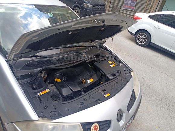 Sahibinden Renault Megane 1.5 dCi Authentique 2007 Model  256.000 km Gri