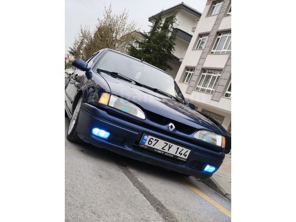 RENAULT 19 1.4i BEYMEN CLUB – EMSALSİZ TEMİZLİKTE & ORİJİNAL ??