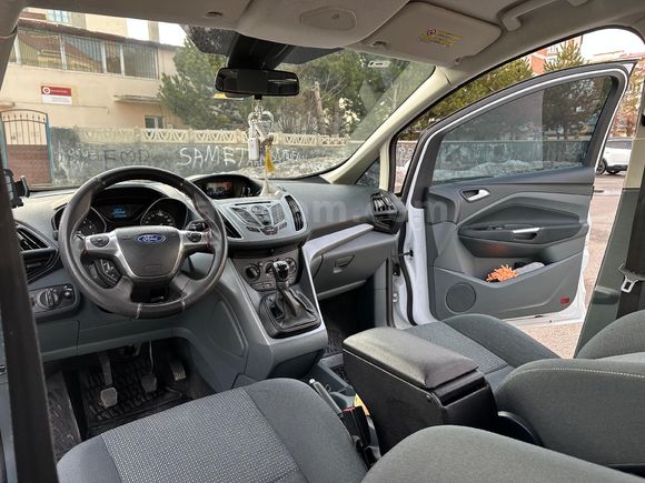 Sahibinden Ford C-Max 1.6 Trend 2013 Model  128.000 km Beyaz