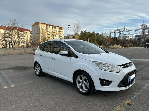 Sahibinden Ford C-Max 1.6 Trend 2013 Model  128.000 km Beyaz